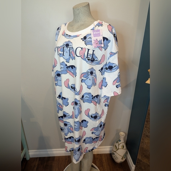 Disney Lilo & Stitch Night gown, oversized night shirt Pajama Plus size 18/20 2X - Picture 12 of 16
